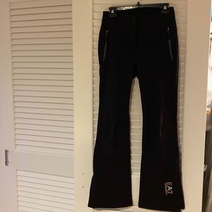Women's Emporio Armani ski pants size small, new with tags